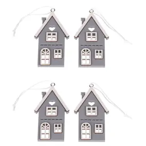 Závěsný dřevěný domeček, šedá, v. 9 cm, SADA 4 KS