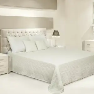 Matex Přehoz na postel Carmen krémová plástve, 220 x 240 cm